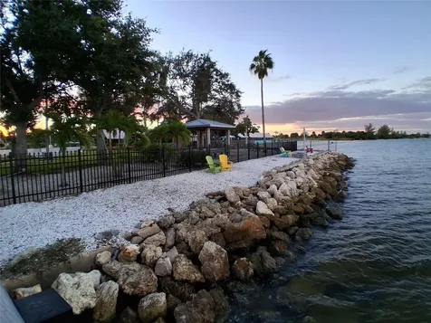 611 B Destiny Drive Ruskin FL 33570