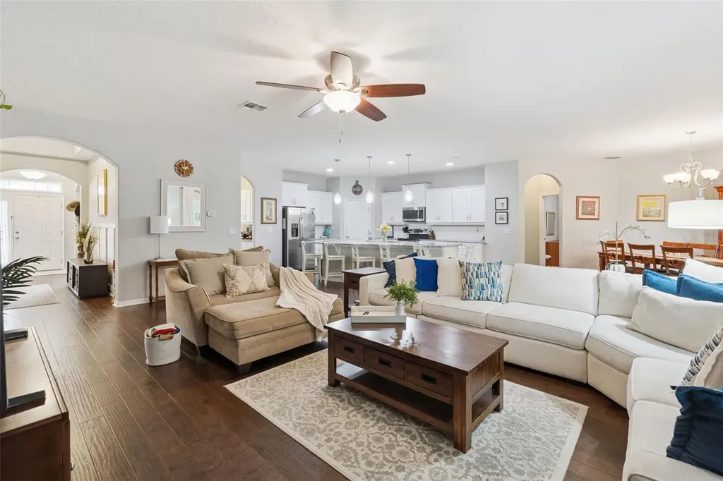 1055 Rock Creek Street Apopka FL 32712