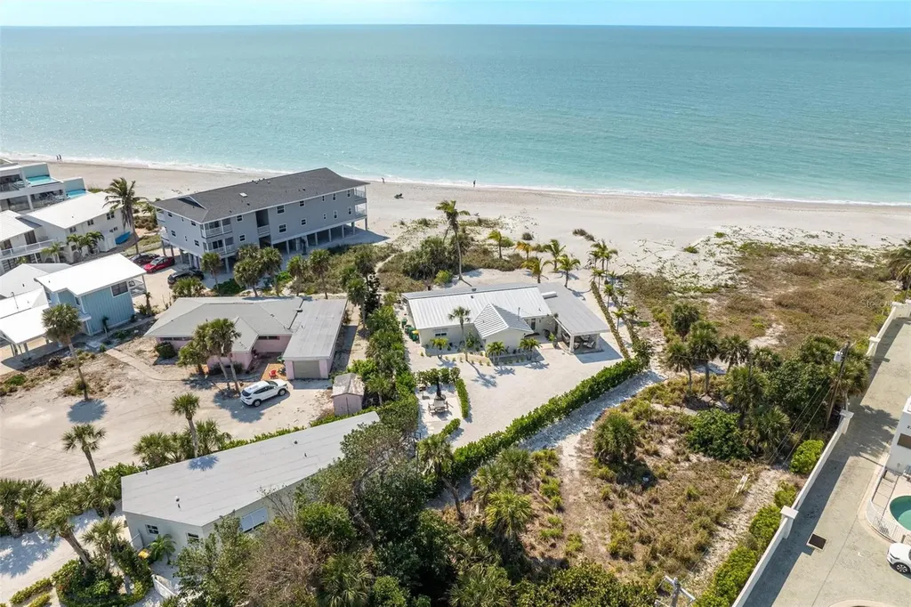 2740 N Beach Road Englewood FL 34223