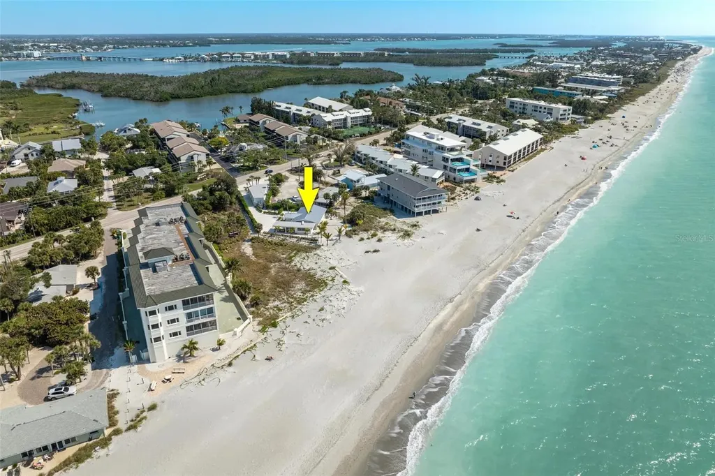 2740 N Beach Road Englewood FL 34223