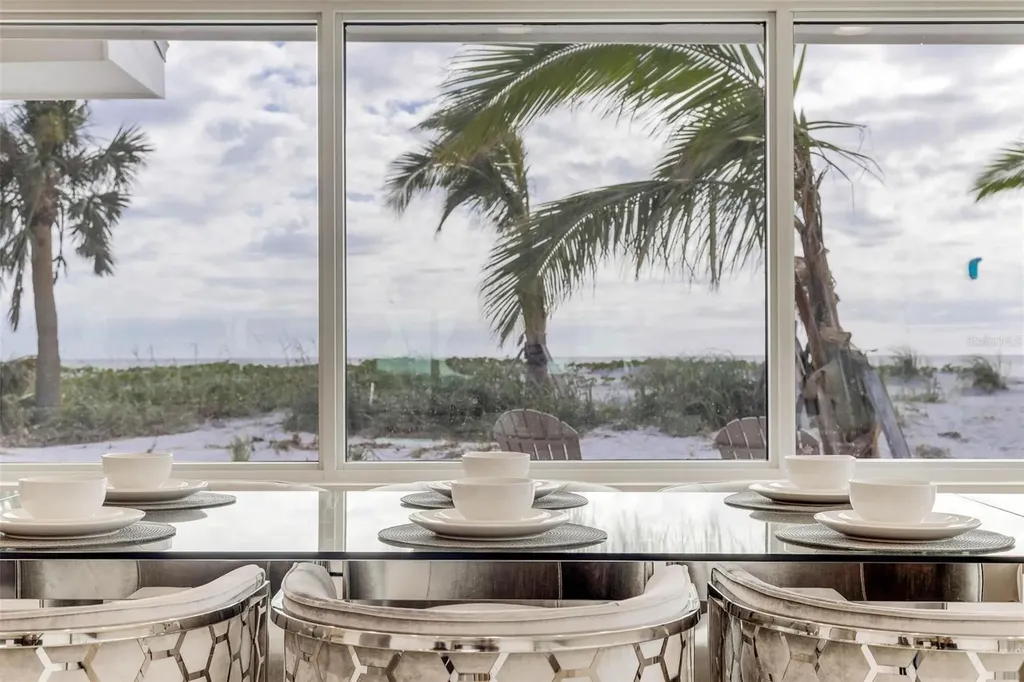 2740 N Beach Road Englewood FL 34223