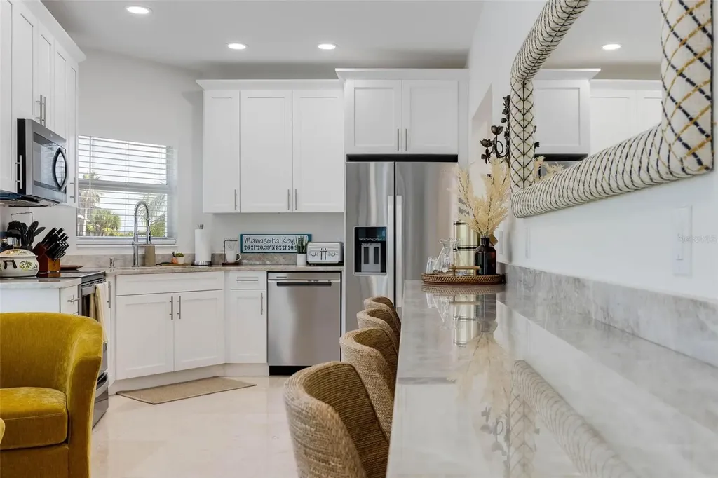 2740 N Beach Road Englewood FL 34223