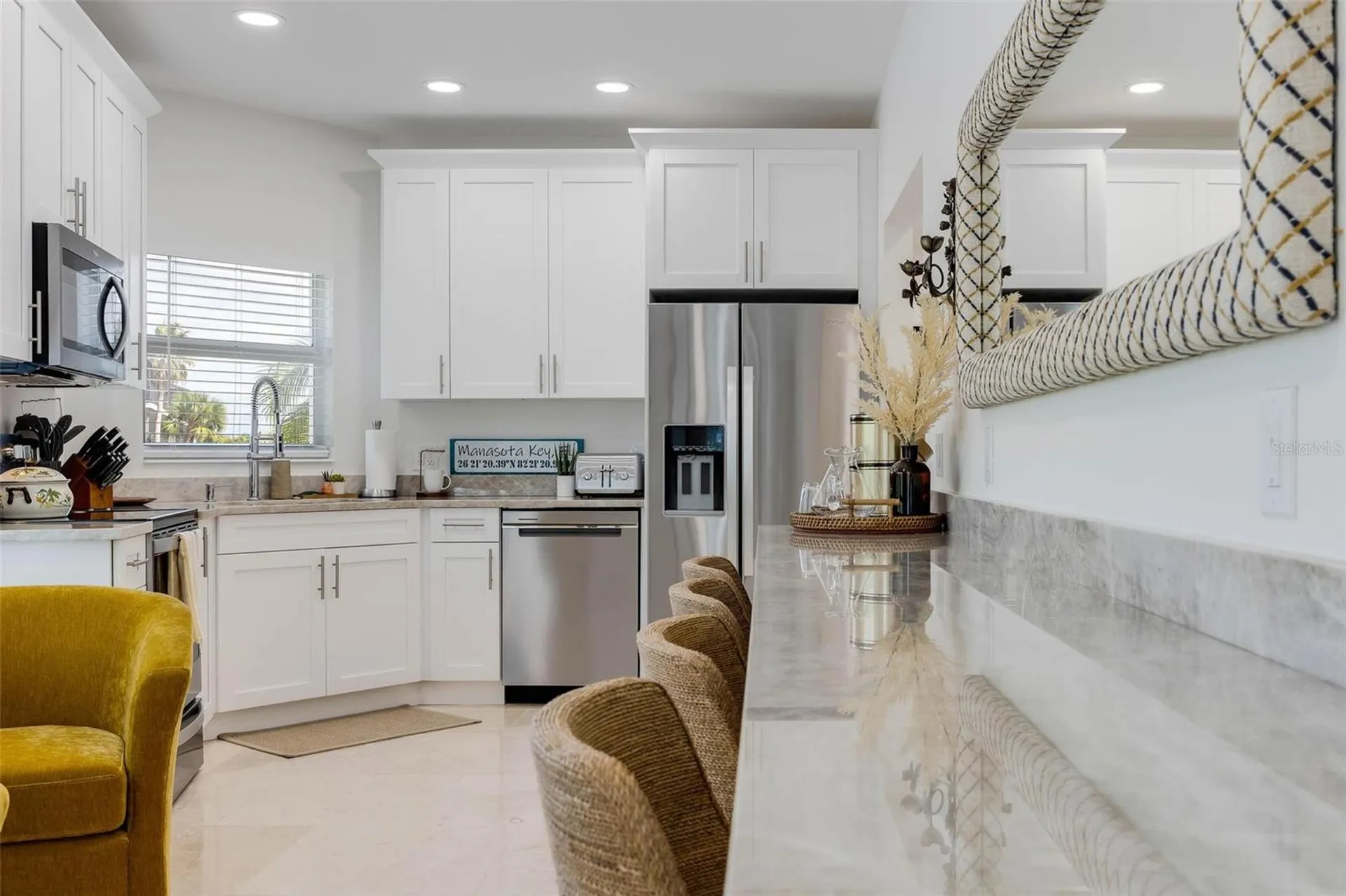 2740 N Beach Road Englewood FL 34223