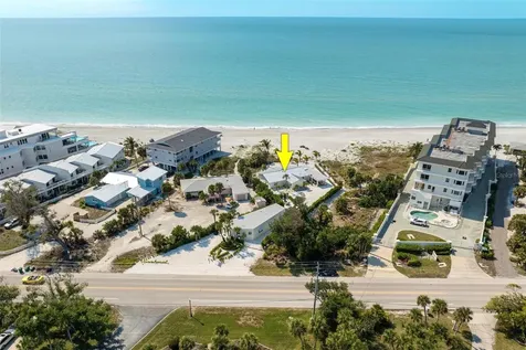 2740 N Beach Road Englewood FL 34223