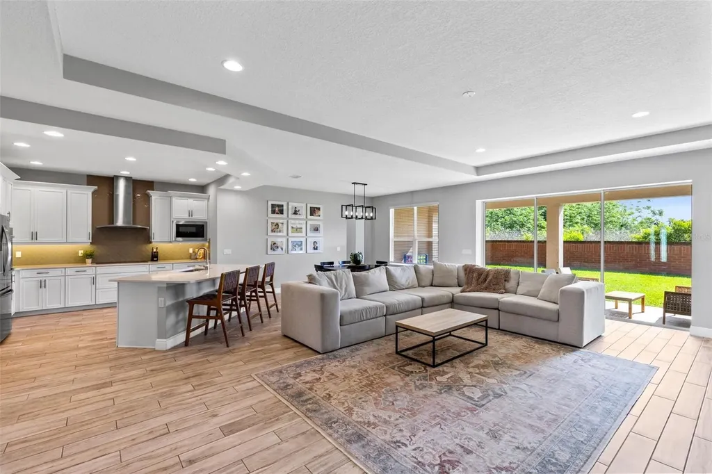 1570 Myrtle Oaks Trail Oviedo FL 32765