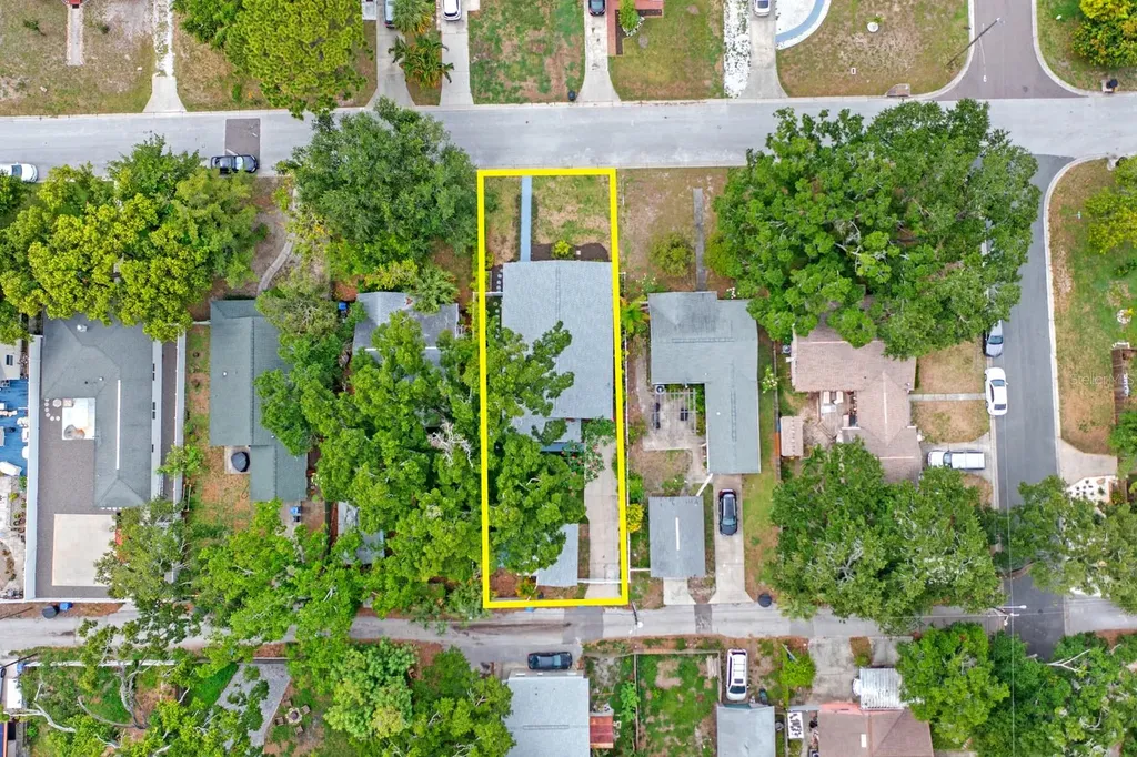 1720 24th Avenue N St Petersburg FL 33713