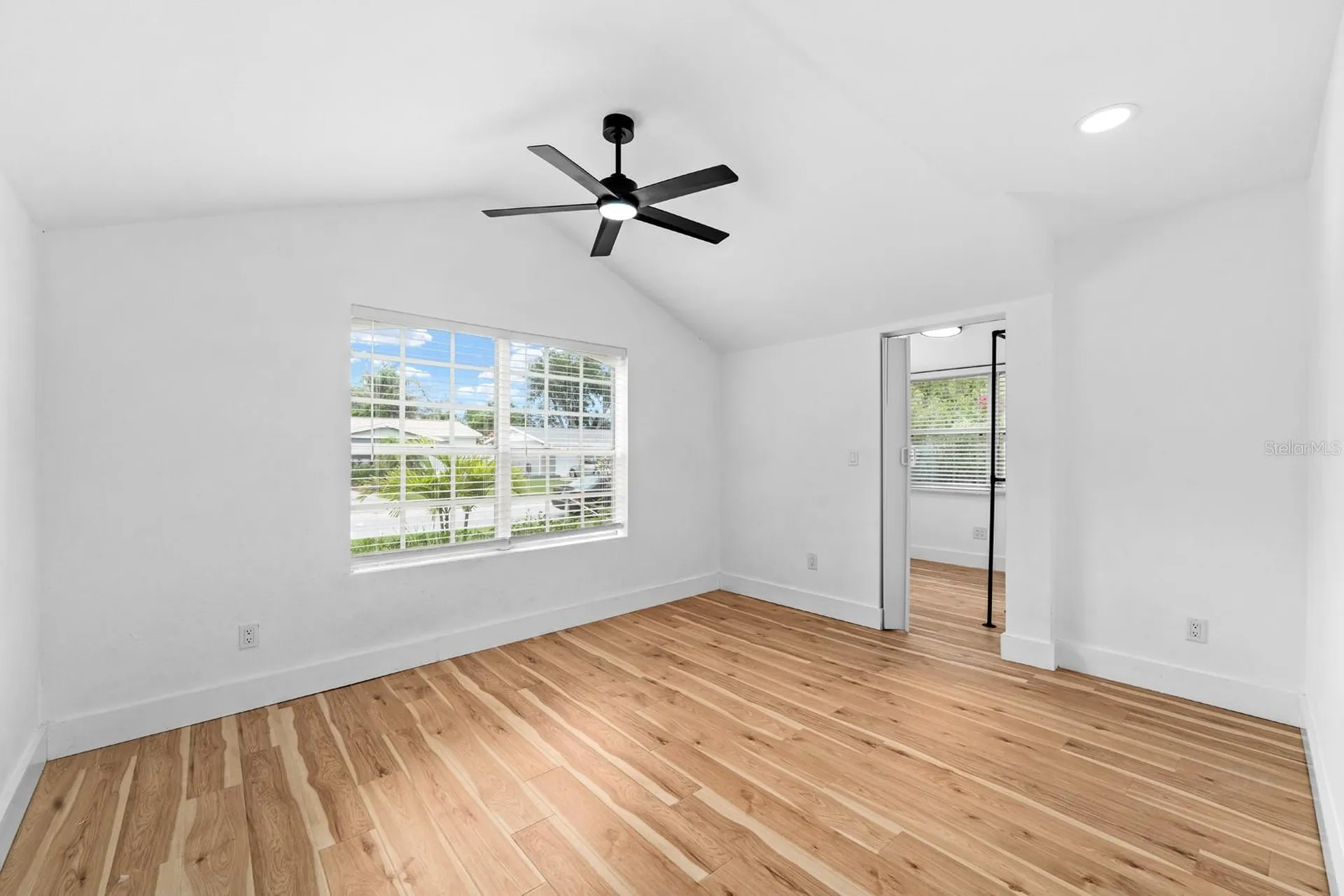 1720 24th Avenue N St Petersburg FL 33713