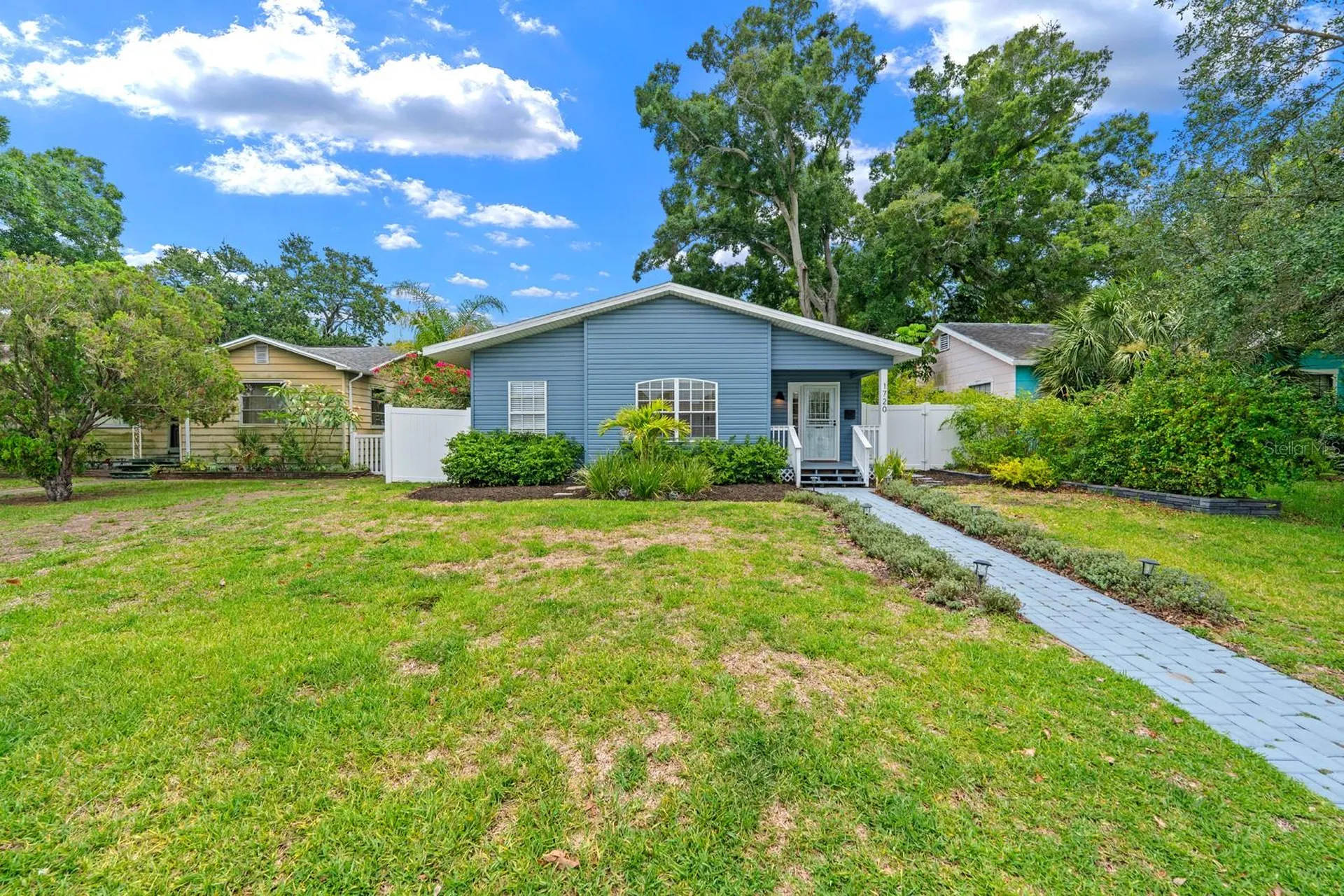 1720 24th Avenue N St Petersburg FL 33713
