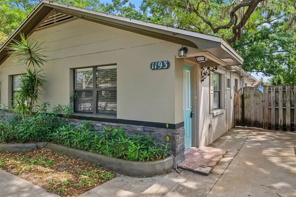 1193 & 1195 Bass Boulevard Dunedin FL 34698