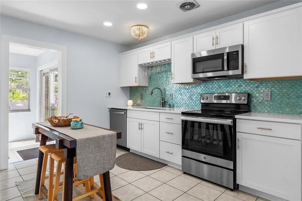 702 Ocean Avenue New Smyrna Beach FL 32169