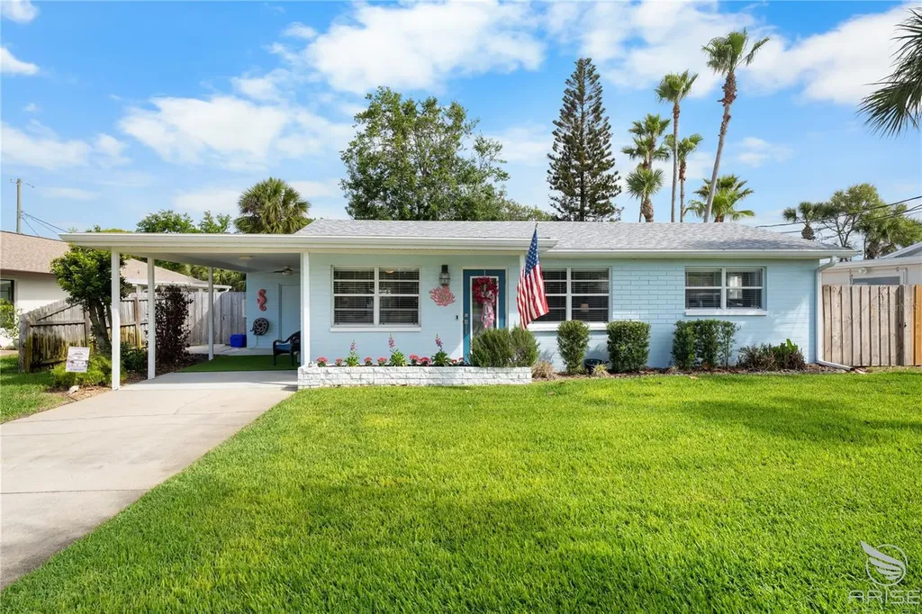 702 Ocean Avenue New Smyrna Beach FL 32169