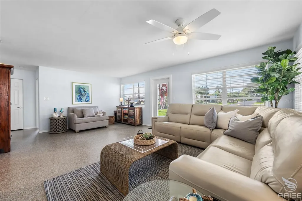 702 Ocean Avenue New Smyrna Beach FL 32169