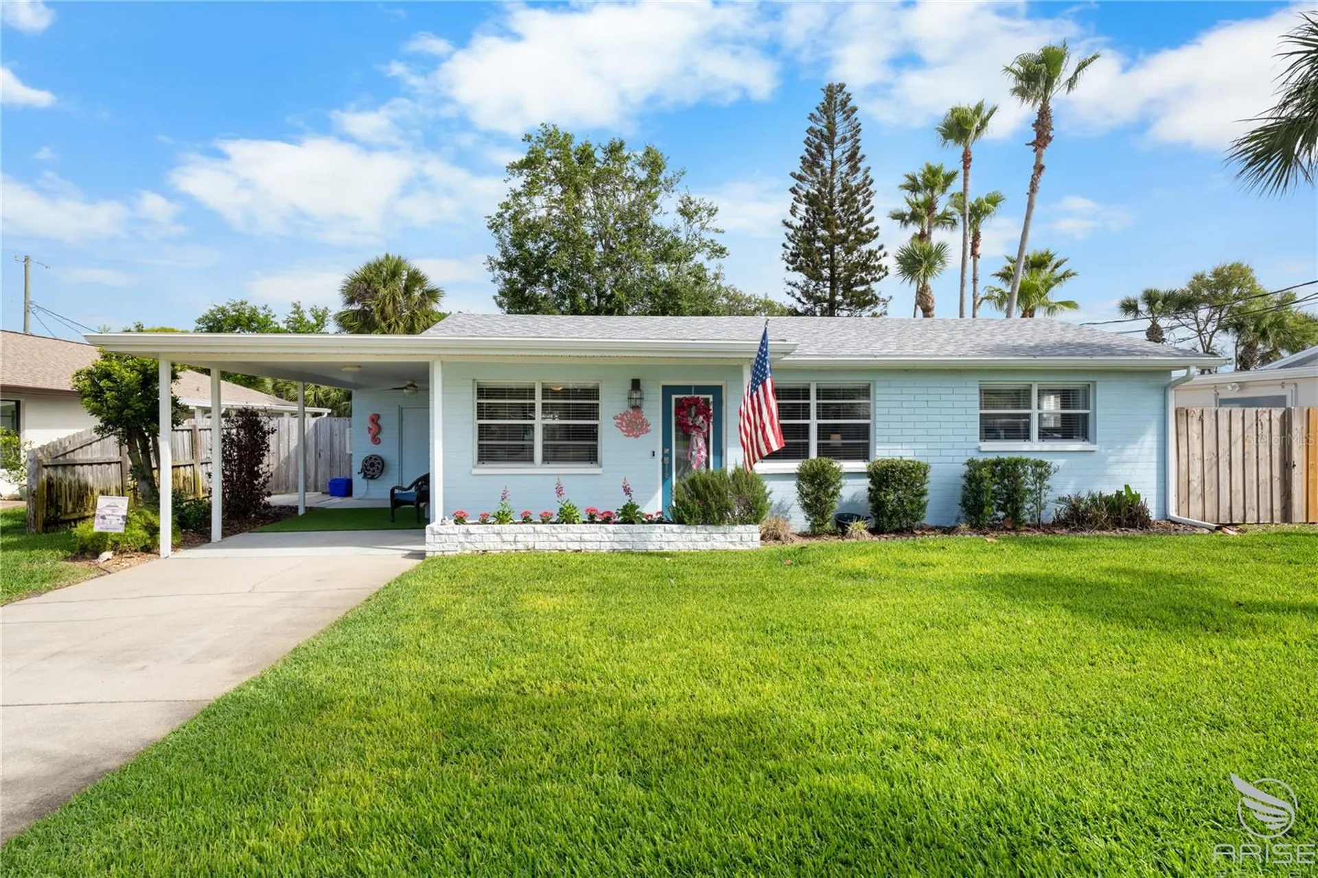 702 Ocean Avenue New Smyrna Beach FL 32169