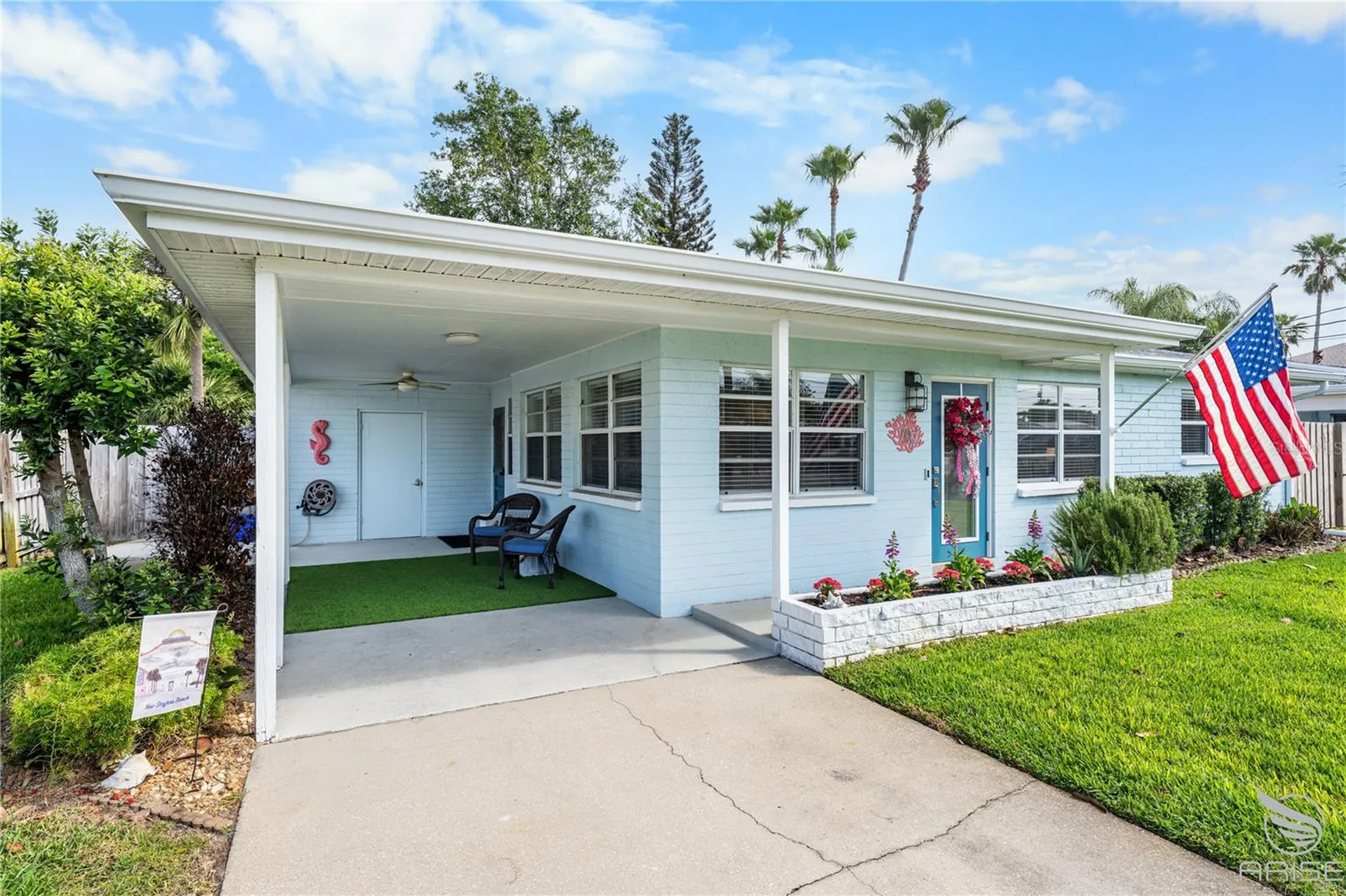 702 Ocean Avenue New Smyrna Beach FL 32169