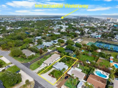 702 Ocean Avenue New Smyrna Beach FL 32169