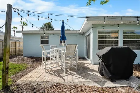 702 Ocean Avenue New Smyrna Beach FL 32169
