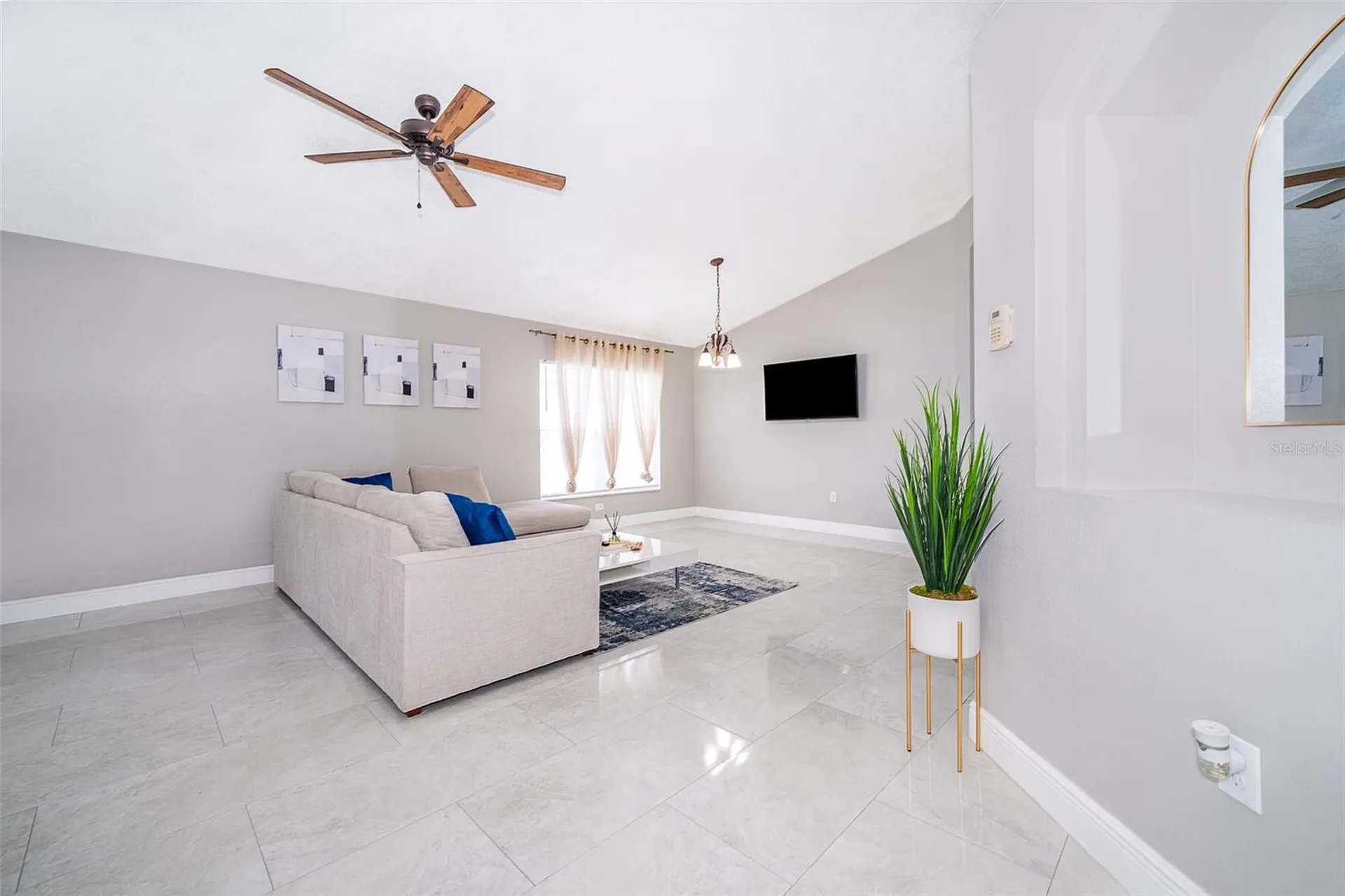 207 Langham Drive Davenport FL 33897