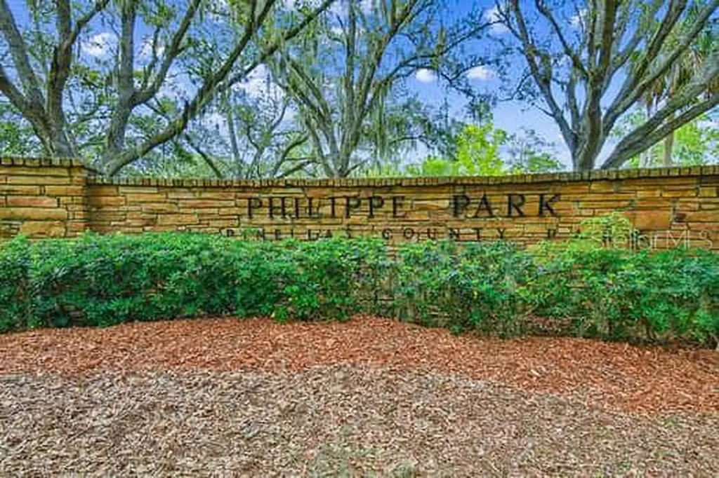 2115 Philippe Parkway Safety Harbor FL 34695
