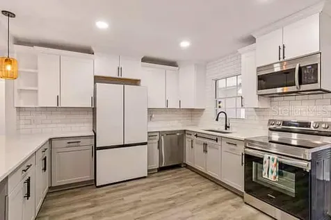 2115 Philippe Parkway Safety Harbor FL 34695