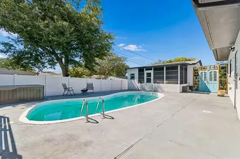 2115 Philippe Parkway Safety Harbor FL 34695