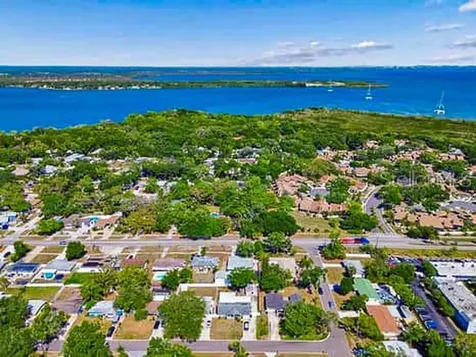 2115 Philippe Parkway Safety Harbor FL 34695