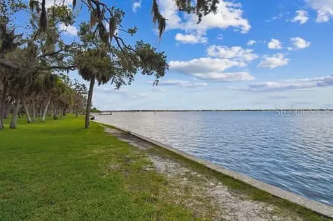 2115 Philippe Parkway Safety Harbor FL 34695