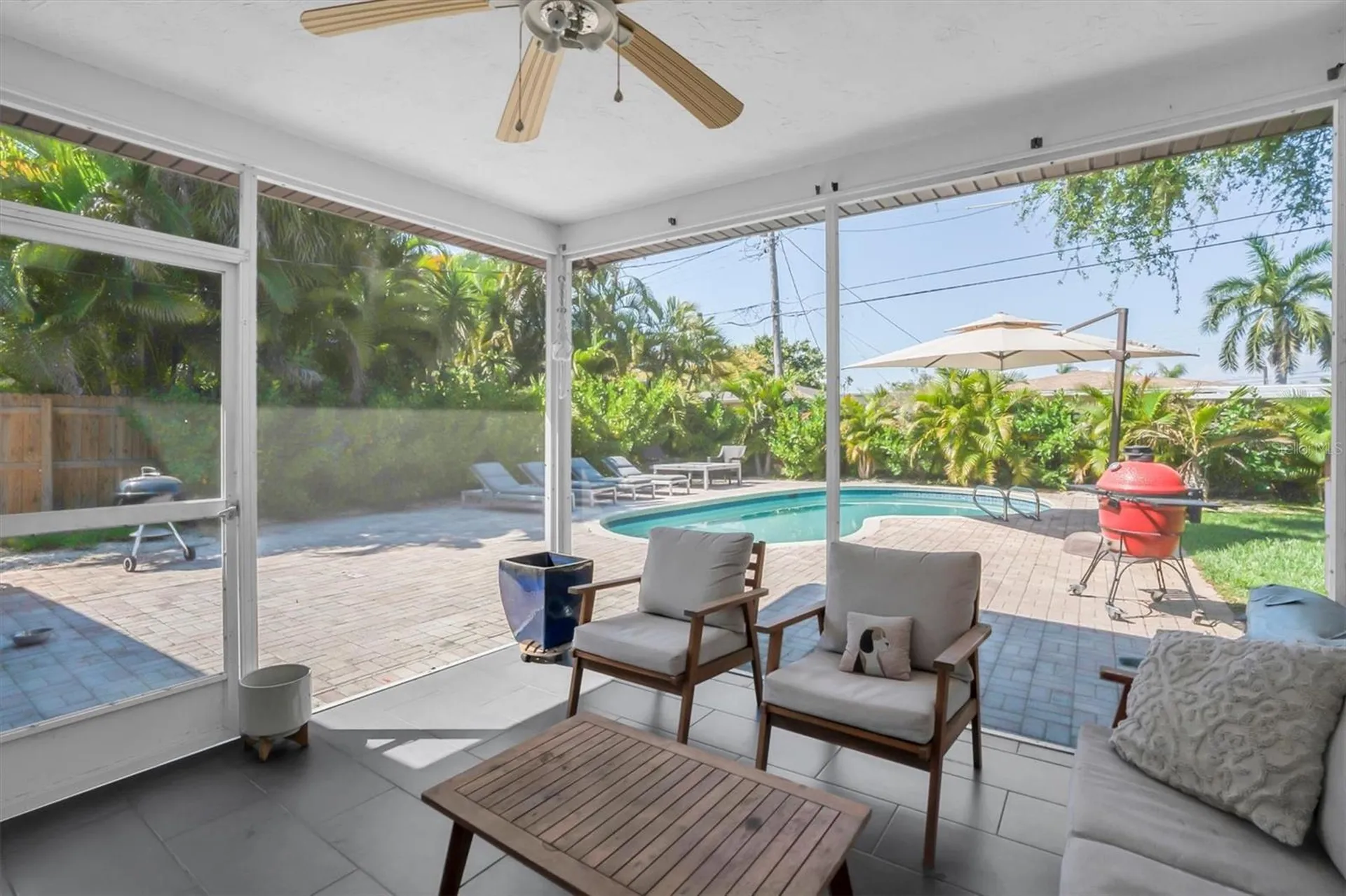 5909 4th Avenue N St Petersburg FL 33710