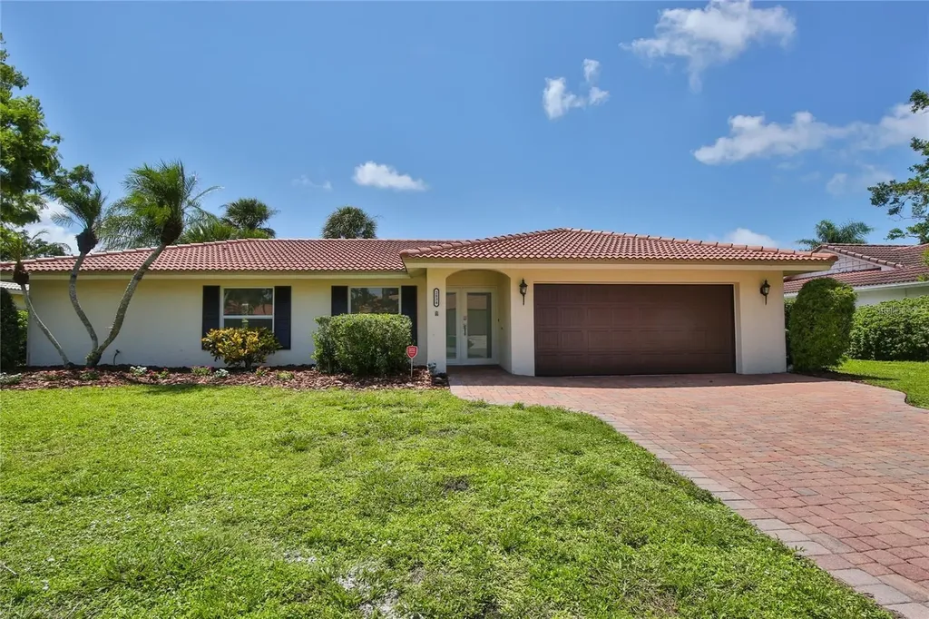 2834 Hardee Drive Sarasota FL 34231