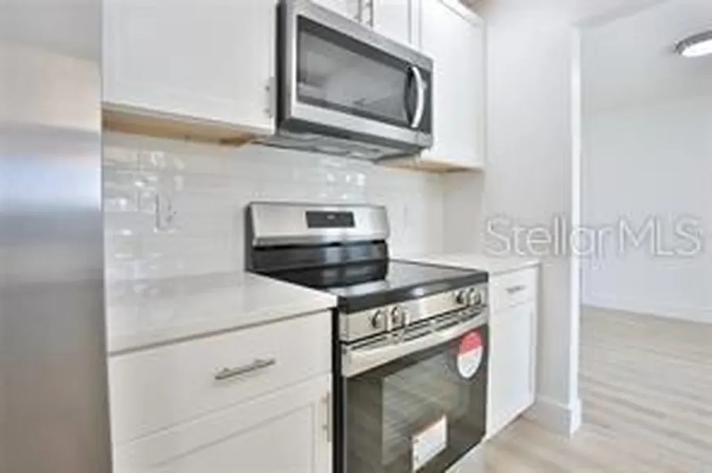 2834 Hardee Drive Sarasota FL 34231