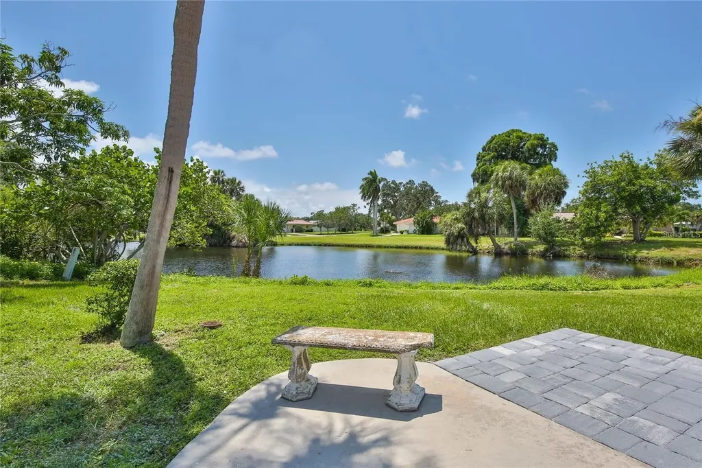 2834 Hardee Drive Sarasota FL 34231