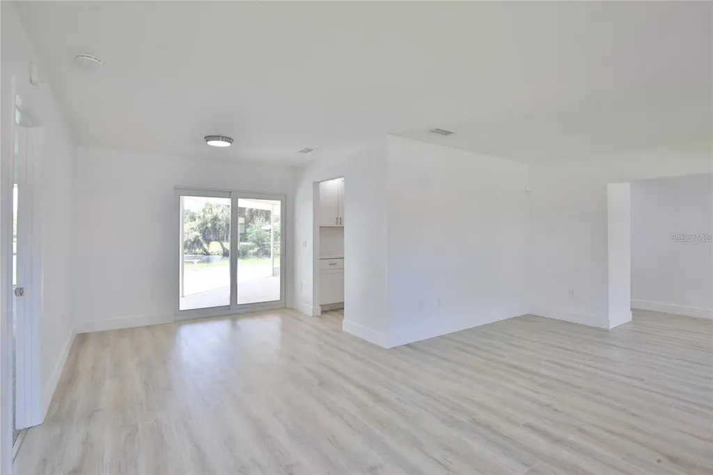 2834 Hardee Drive Sarasota FL 34231