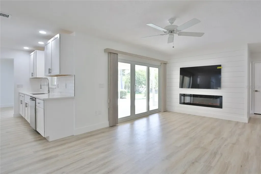 2834 Hardee Drive Sarasota FL 34231