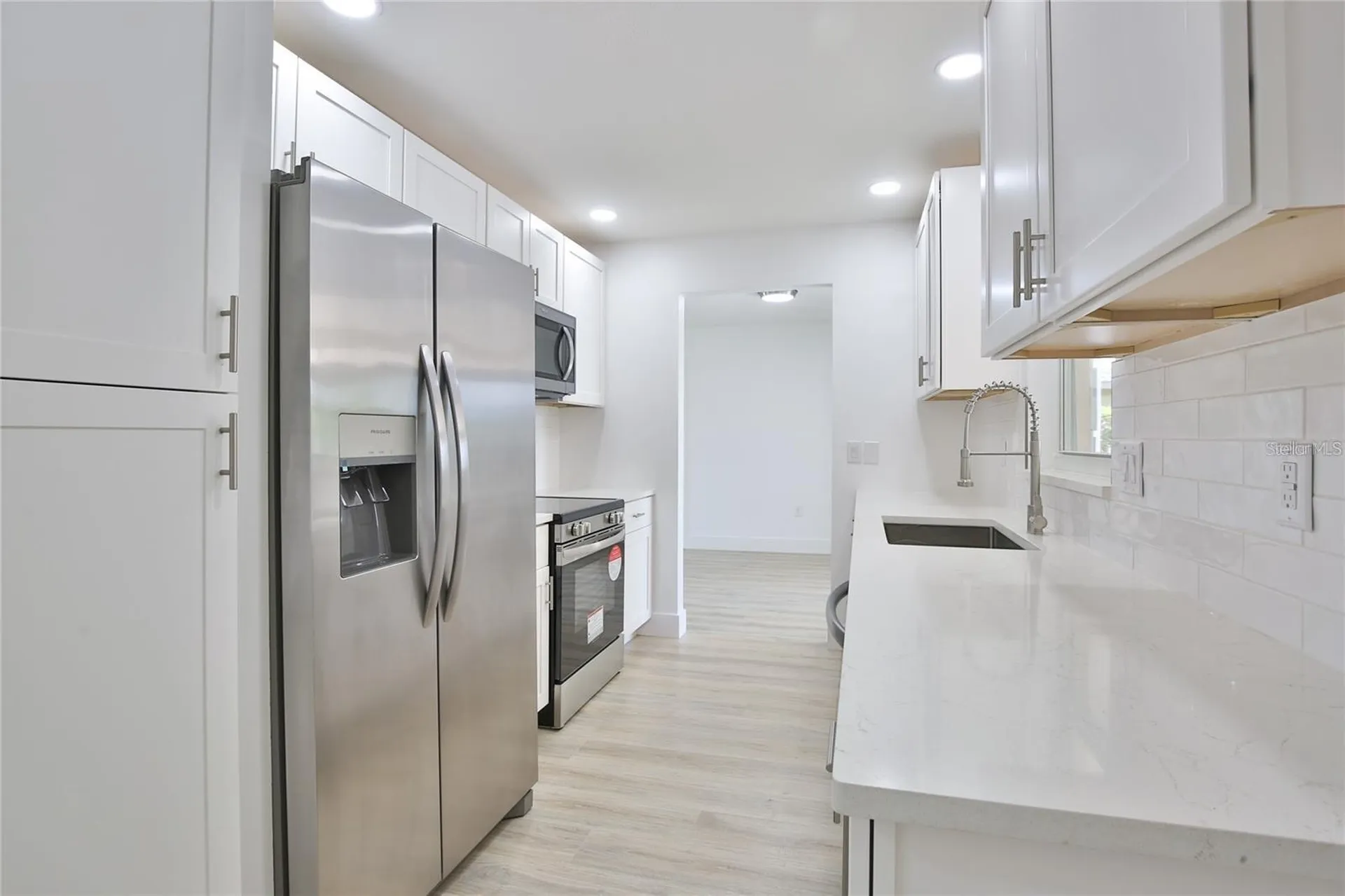 2834 Hardee Drive Sarasota FL 34231