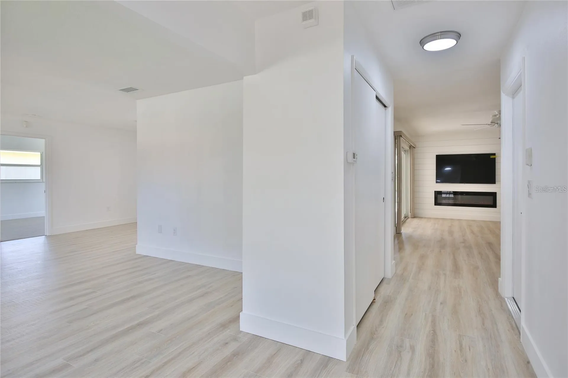 2834 Hardee Drive Sarasota FL 34231