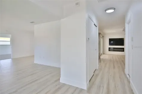 2834 Hardee Drive Sarasota FL 34231