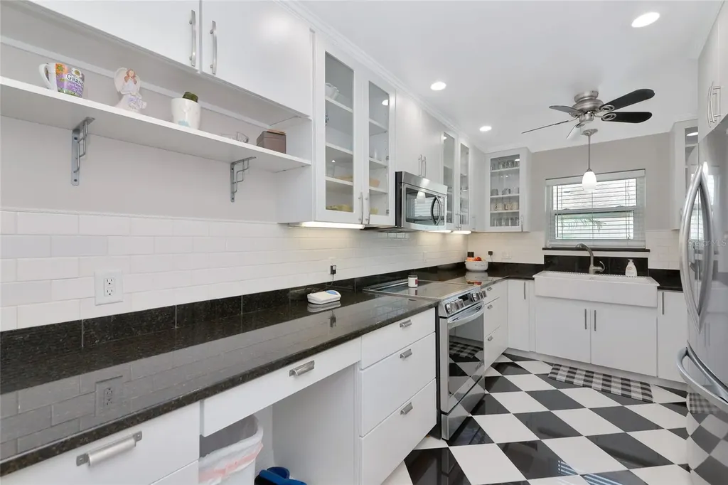6220 29th Avenue W Bradenton FL 34209