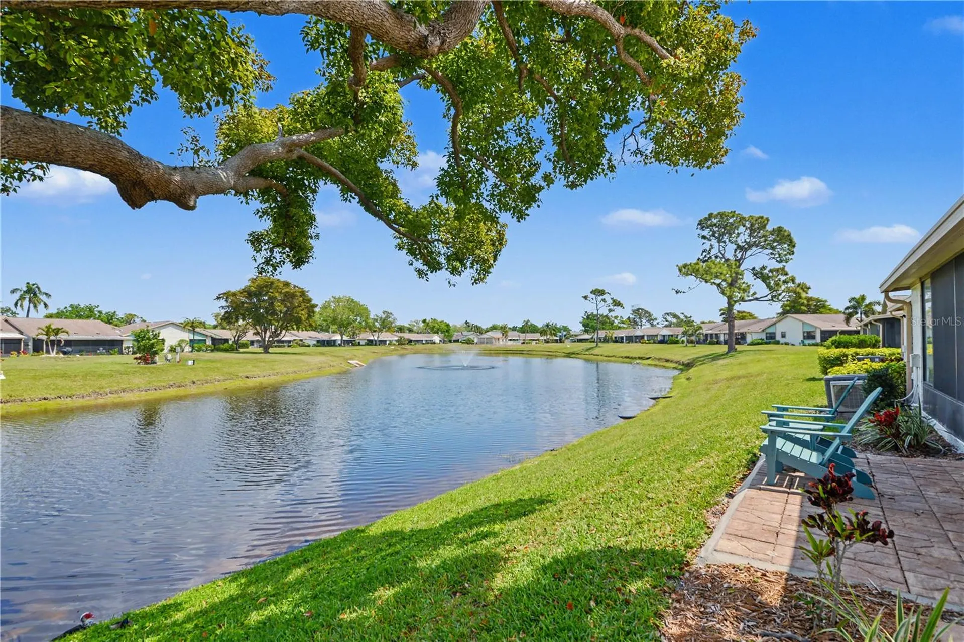6220 29th Avenue W Bradenton FL 34209