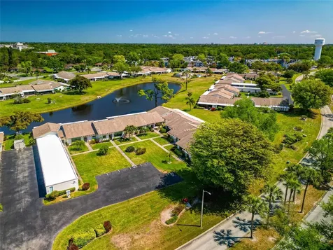 6220 29th Avenue W Bradenton FL 34209