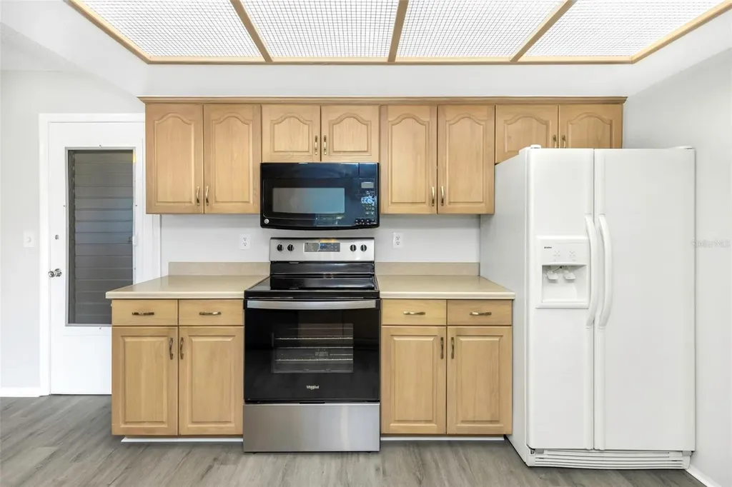 9220 40th Street N Pinellas Park FL 33782