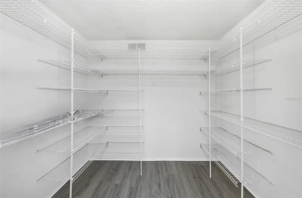 9220 40th Street N Pinellas Park FL 33782