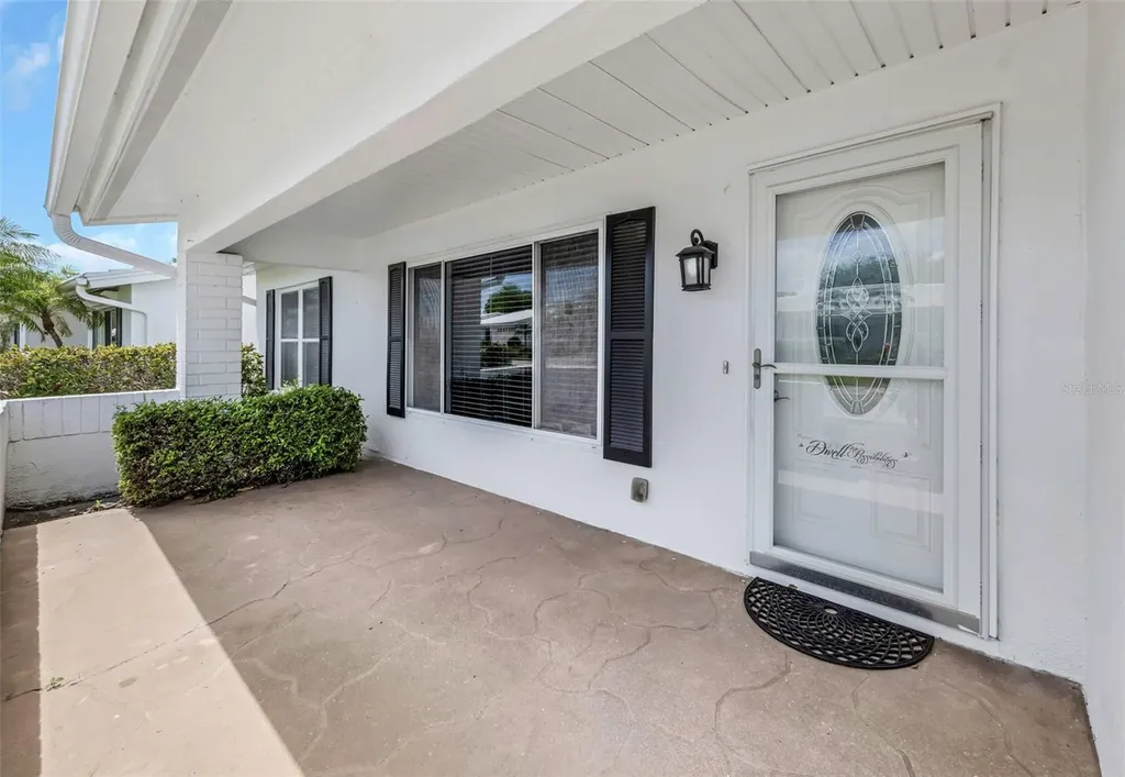 9220 40th Street N Pinellas Park FL 33782