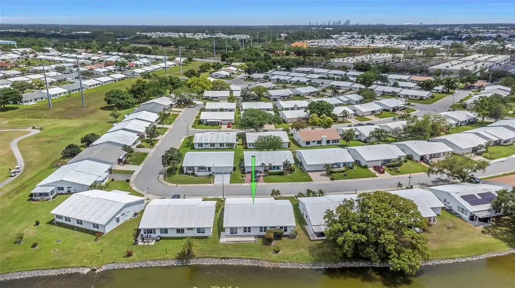 9220 40th Street N Pinellas Park FL 33782