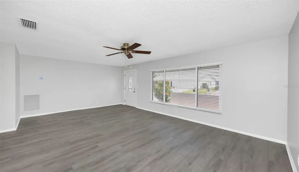 9220 40th Street N Pinellas Park FL 33782
