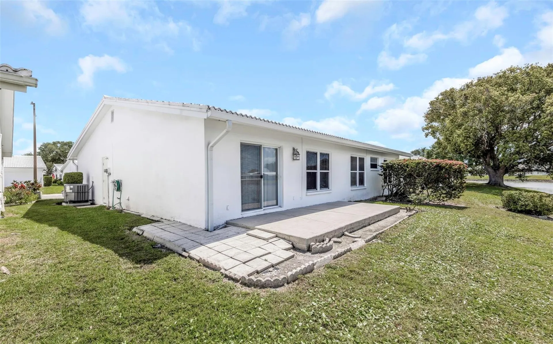 9220 40th Street N Pinellas Park FL 33782