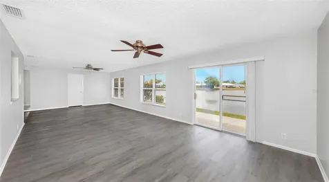 9220 40th Street N Pinellas Park FL 33782
