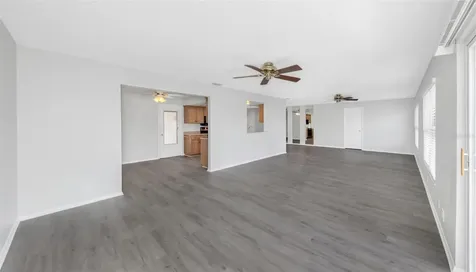 9220 40th Street N Pinellas Park FL 33782