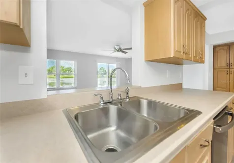 9220 40th Street N Pinellas Park FL 33782