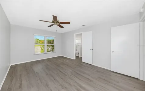 9220 40th Street N Pinellas Park FL 33782