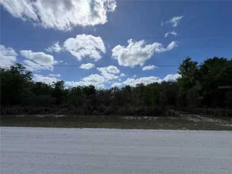 1873 W Foxglove Road Avon Park FL 33825