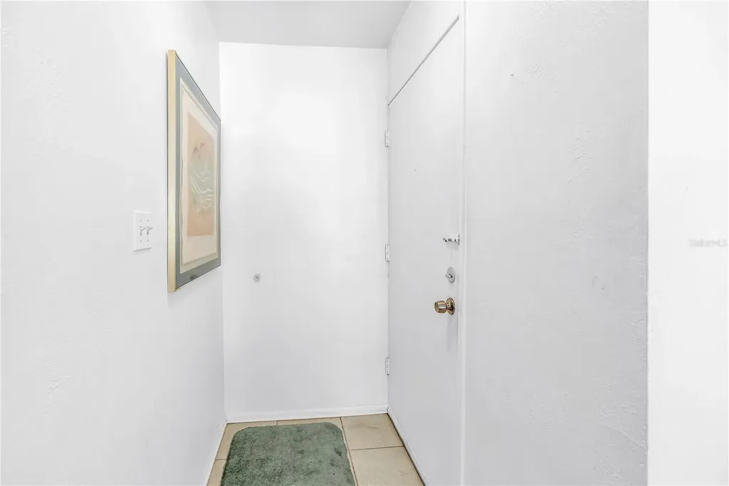 3742 41st Way S St Petersburg FL 33711